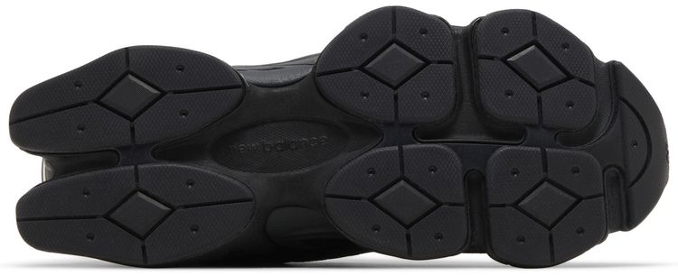 9060 Black