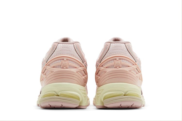 1906U Lunar New Year - Shell Pink