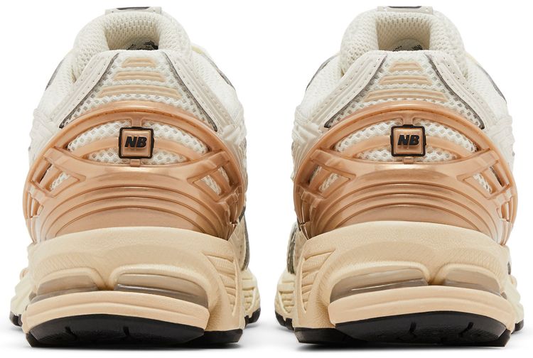 Wmns 1906R Angora Sandstone