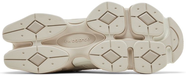 9060 Gray Moonbeam