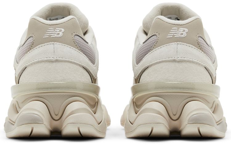 9060 Gray Moonbeam