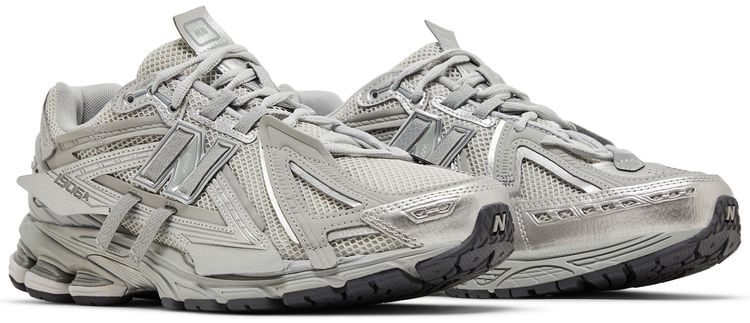 1906A Concrete Silver Metallic