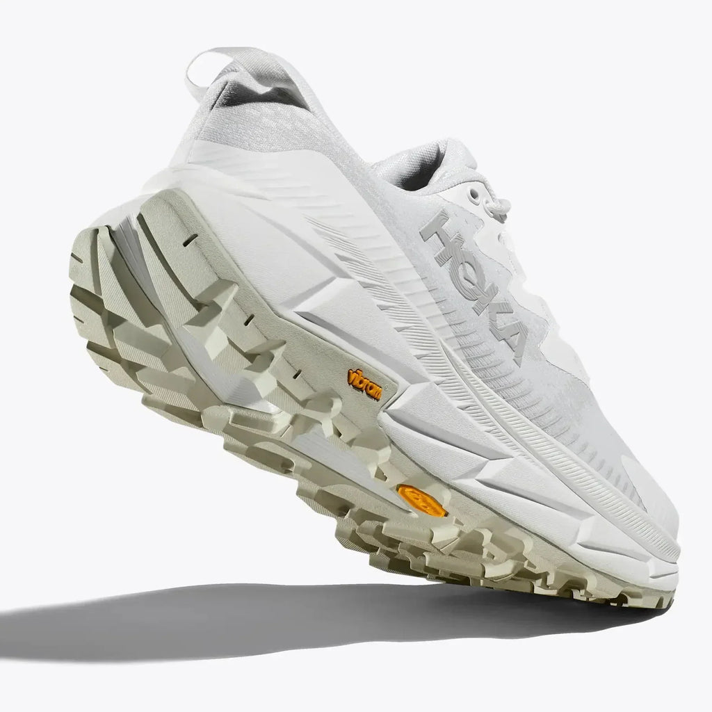 Skyline-Float X White Chalk / White