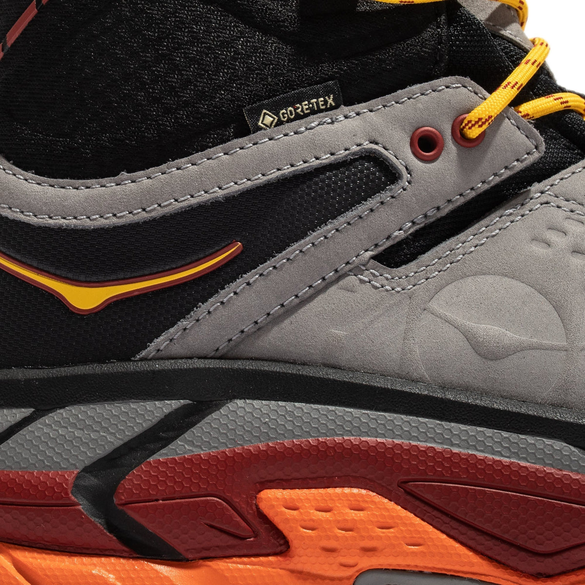 Tor Ultra High GORE-TEX Black / Chili Pepper