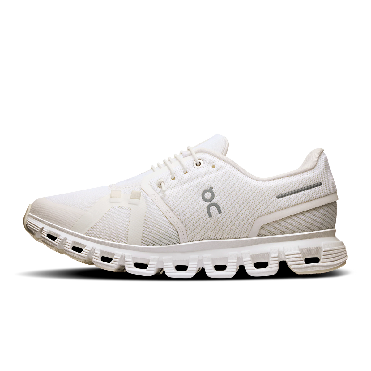 Cloud 6 - White | White