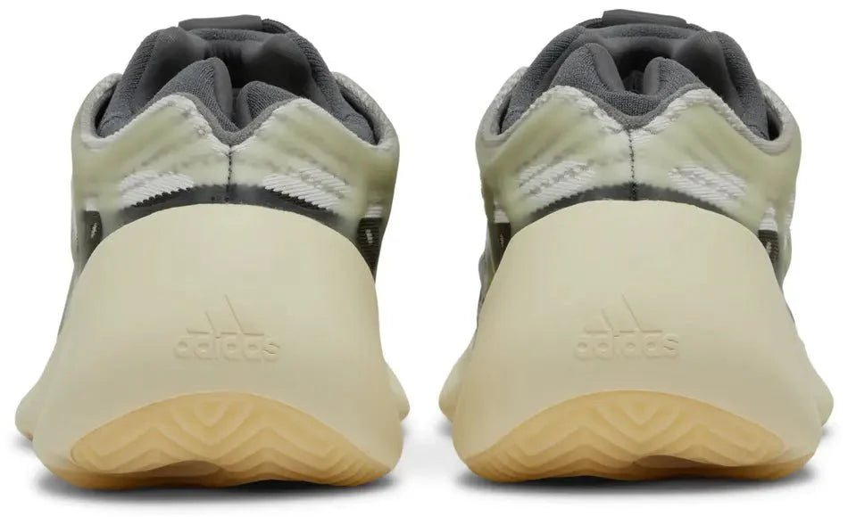 700 V3 Grey