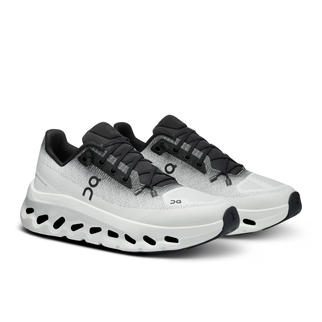 Cloudtilt - Black | Ivory